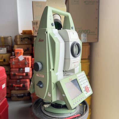 used Leica Total Station TM50 with 1000m None Prism Distance 0.6s Coarse Measurement and 0.5″ Capacitive Multi-Touch Screen