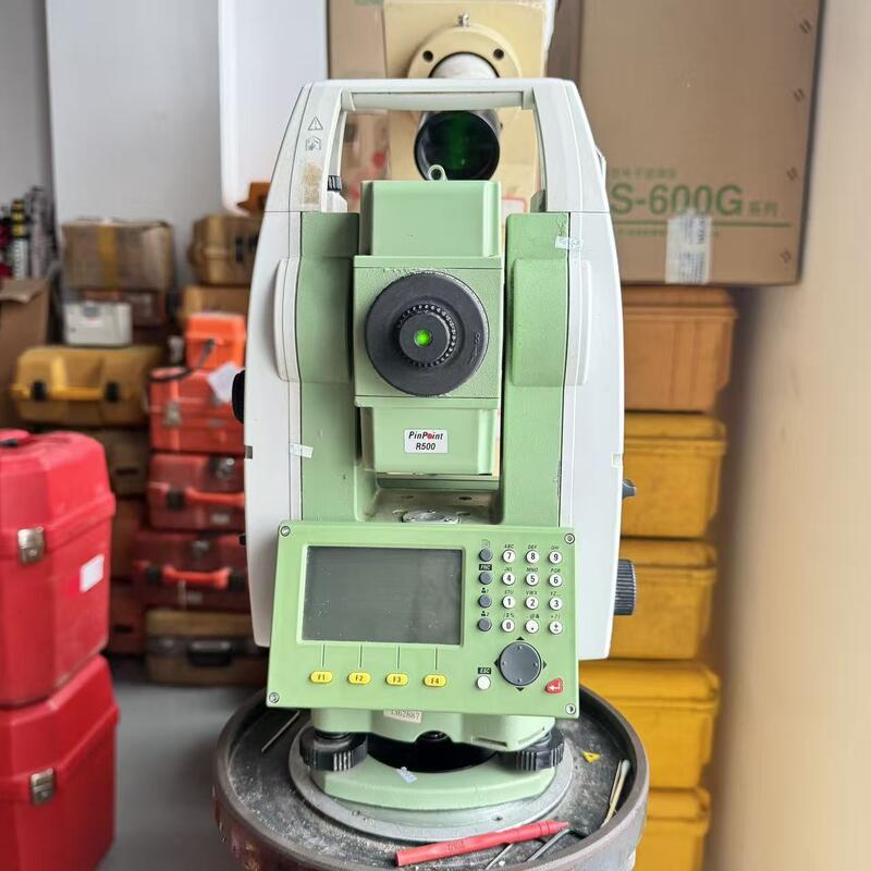 Used Leica TS09 Total Station with 1000m Non Prism Distance IP66 Dust and Water Resistance and Real-time Operating System